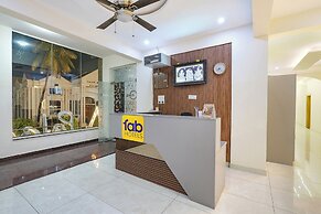 Fabhotel Ayodhya Palace