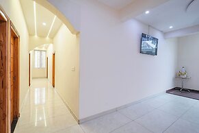 Fabhotel Ayodhya Palace