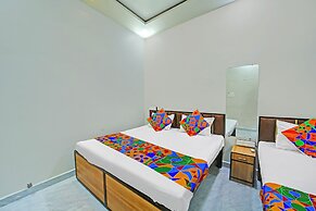 Fabhotel Bharti Palace
