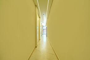 Fabhotel Bharti Palace
