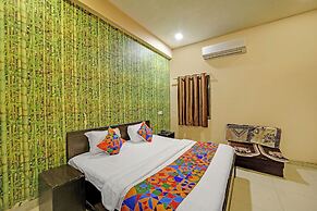 Fabhotel Grand Stay Ambedkar Nagar