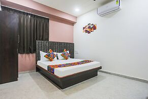 Fabhotel River View