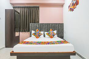 Fabhotel River View