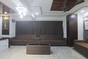 Fabhotel River View