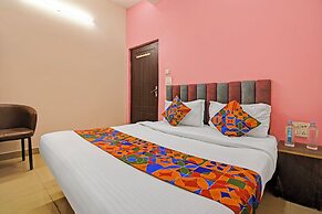 Fabhotel Insight Inn