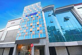 Fabhotel Insight Inn