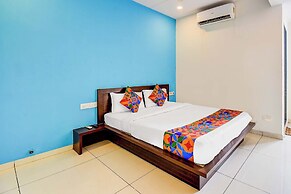 FabHotel Samudra Executive - Nr Solapur Highway