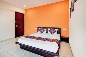 FabHotel Samudra Executive - Nr Solapur Highway