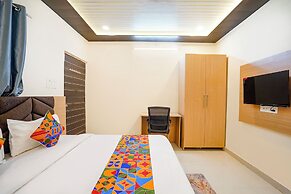 Fabhotel Paramhans Guest House