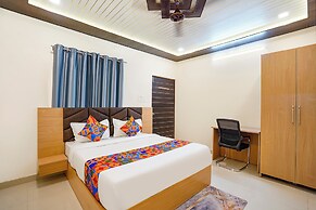 Fabhotel Paramhans Guest House