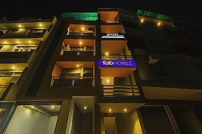 Fabhotel Hari Nagar Ashram