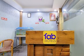 Fabhotel Hari Nagar Ashram