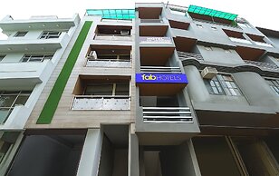 Fabhotel Hari Nagar Ashram
