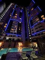 Rooftop Pool Jalan Landmark Apartments