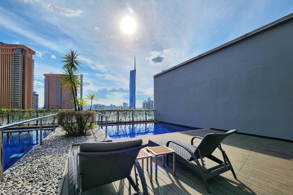 Fairlane Residences KL Skyview