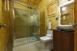 Axiom Resort Luxury Cottages Arambol
