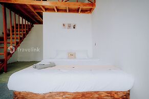 Flamboyan Cabin By Travelink