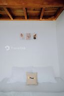 Flamboyan Cabin By Travelink