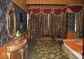 Hotel Sunshine-Dal Lake Srinagar
