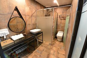 K BOUTIQUE HOTEL