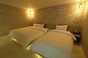 K BOUTIQUE HOTEL