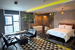 K BOUTIQUE HOTEL
