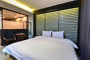 K BOUTIQUE HOTEL