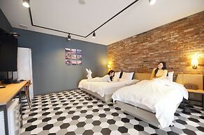 K BOUTIQUE HOTEL