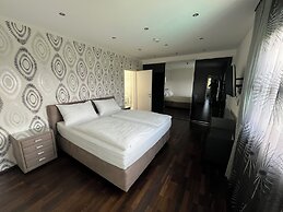 ART HOTEL SPIELBERG