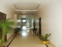 Hotel Shanta Inn