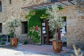 Le Mas Des Aigras - Hôtel & Restaurant