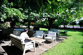 Le Mas Des Aigras - Hôtel & Restaurant