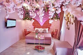 Fairytale Athens - Luxury Suites