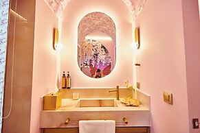Fairytale Athens - Luxury Suites