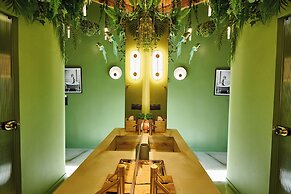 Fairytale Athens - Luxury Suites