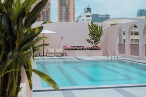 Away Bangkok Sukhumvit