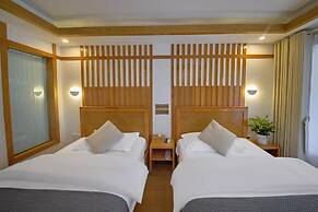 Lijiang Tongfu Inn