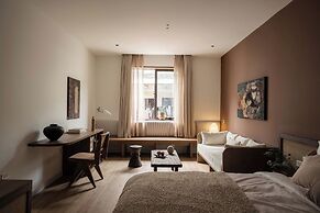 A Stay In Hanoi