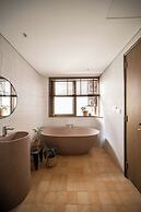 A Stay In Hanoi