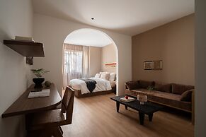 A Stay In Hanoi
