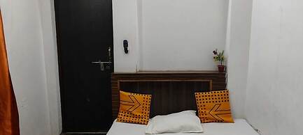 Royal Kashi Lodge