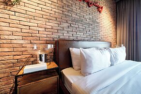 PVH - Modern Edgy 1BR - Downtown Views