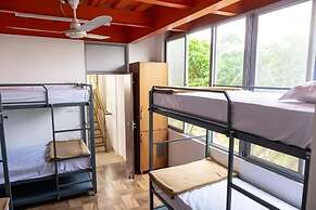 Stopover Backpackers Stay