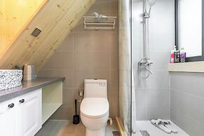 Shanghai Hills&XING 1881 Homestay