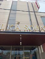 Hotel K A Square