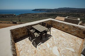 Anemos Suites Mani
