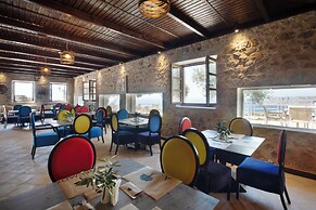 Anemos Suites Mani