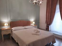 Urbana collection guest house