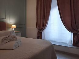Urbana collection guest house