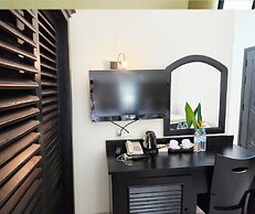 Milan Hotel By JK6